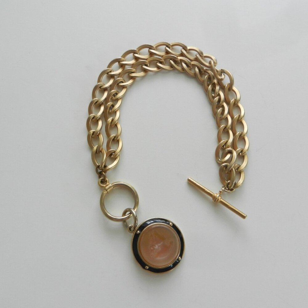 Extasia Intaglio Cameo Toggle Clasp Bracelet